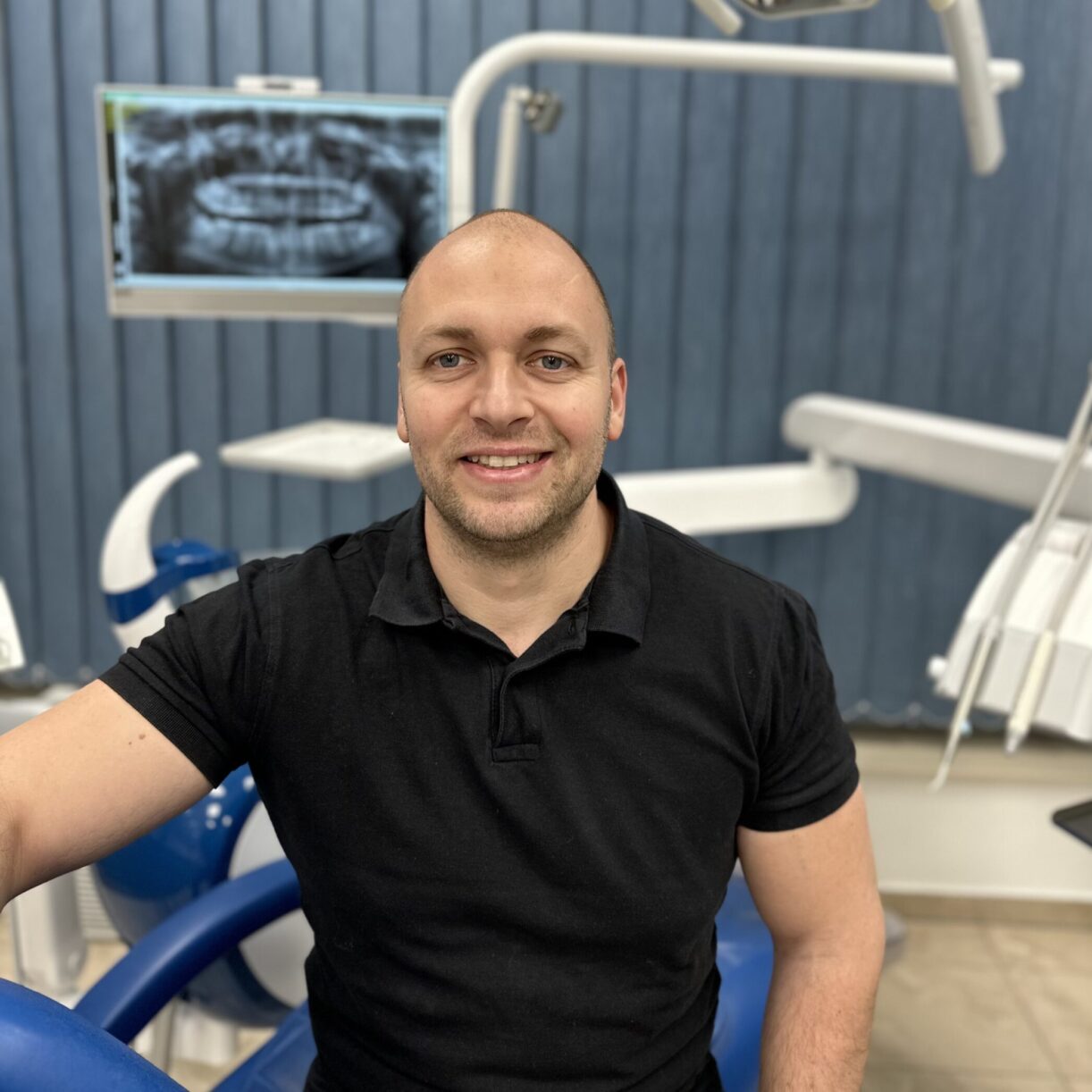 Dr. Dávid Attila (Érd 1)Smilezor Partner