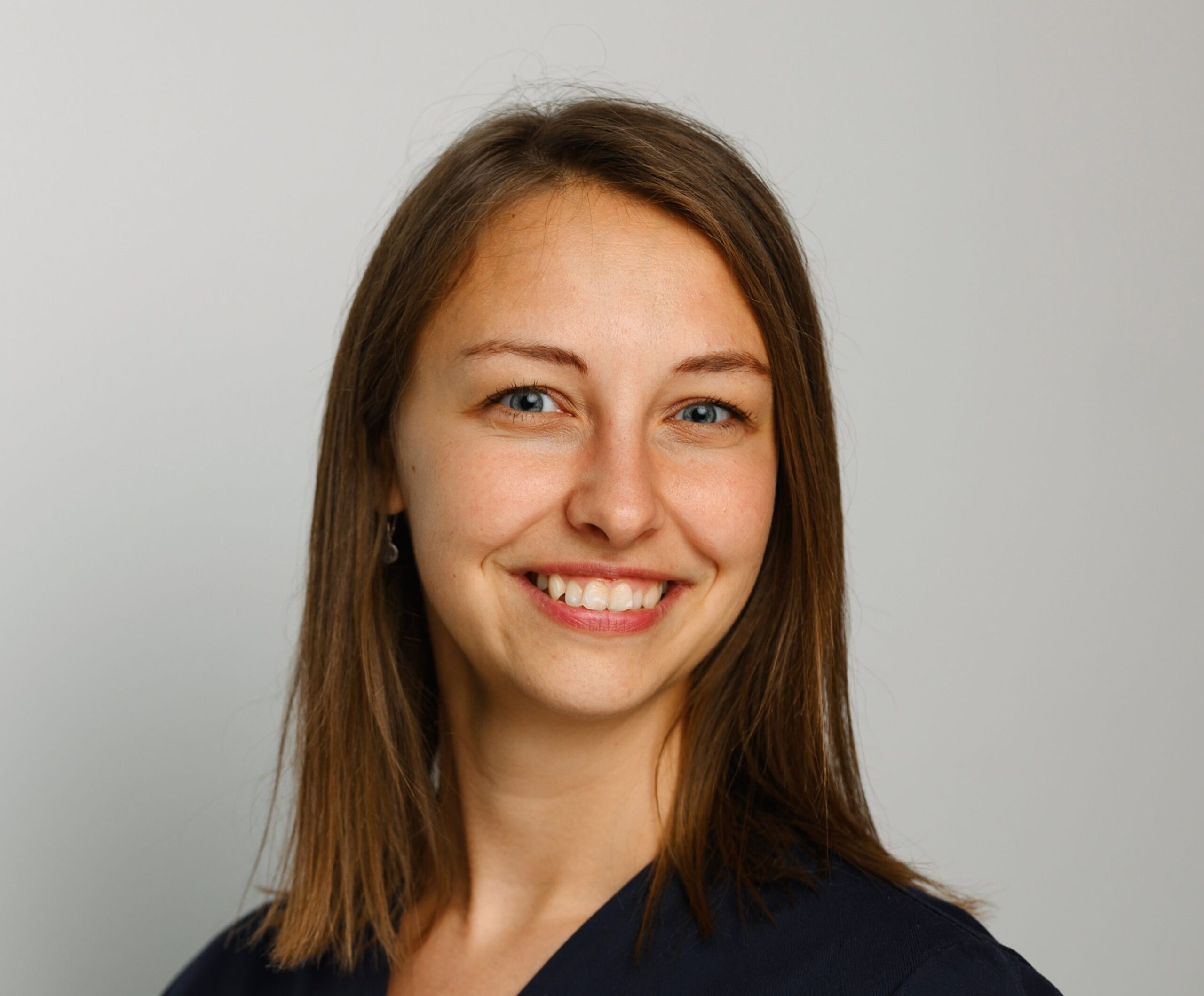 Dr Bosch Anna - Dalos Dent - Smilezor Partner